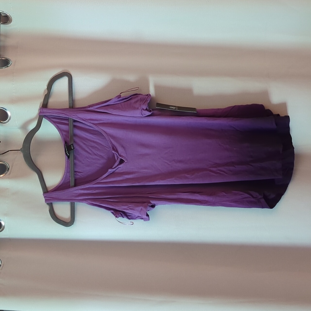 NWT Rock & Republic Essential tee